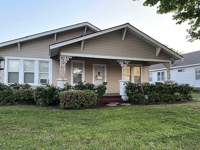 3 bed, 1778 sqft, $1,100 — Photo 1