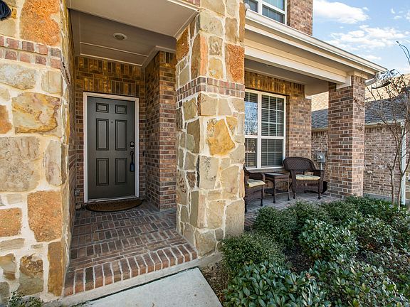 1601BaldEagleDr-Exports-4.jpg