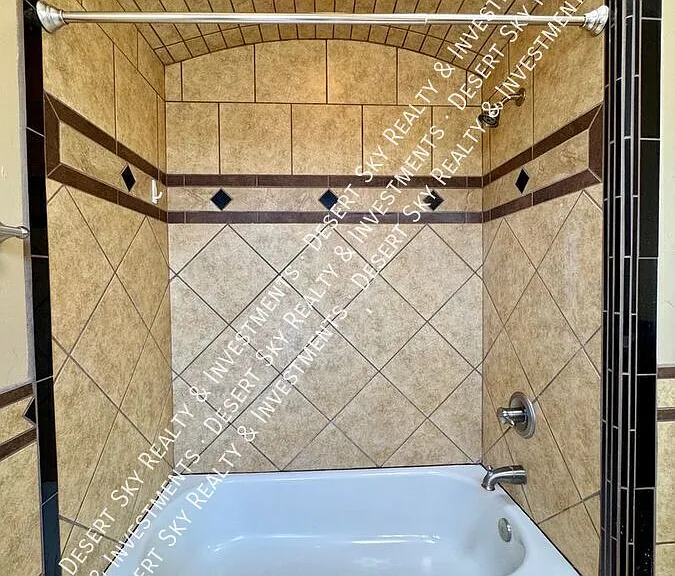 4230 Tres Ninos Dr #A — Photo 19