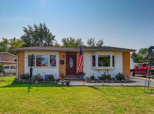 1684 Charles Dr, Glendale Heights, IL