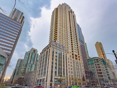118 E Erie St UNIT 24D, Chicago, IL, 60611