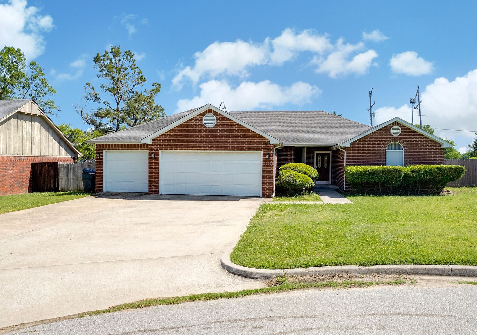 2002 Jamestown Ct, Ardmore, OK 73401 Zillow