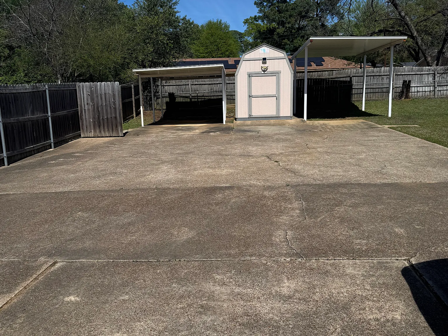 3 bed, 1440 sqft, $1,975 — Photo 3