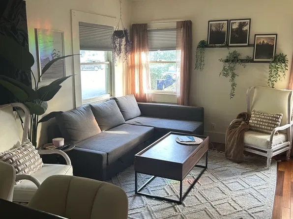 150 Moss Way APT 5, Oakland, CA 94611