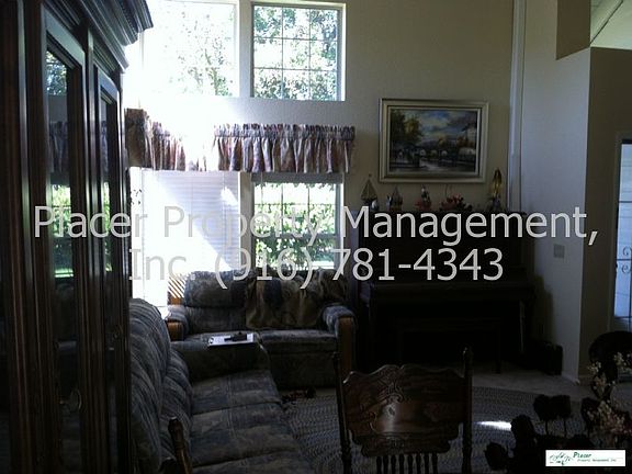 4th image of 1109 Main Sail Cir