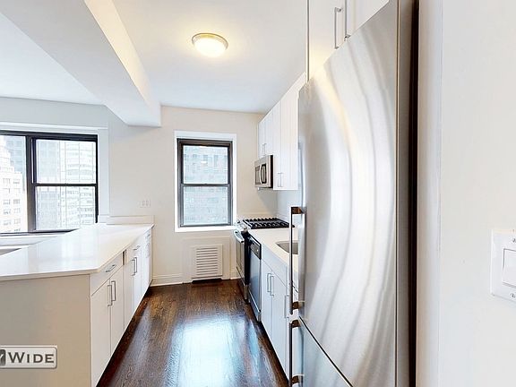 5th image of 157 E 57th St APT 16C