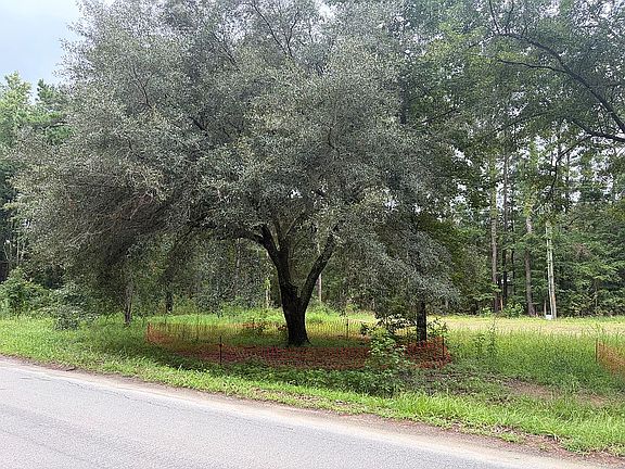 3rd image of 1011 Broomstraw Hill Rd