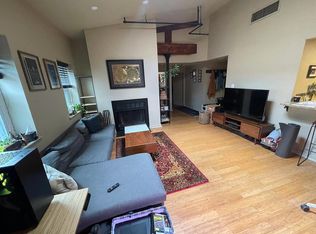 209 N 4th St APT G5, Philadelphia, PA 19106