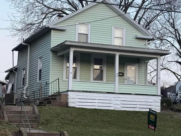 224 N Water St, Loudonville, OH 44842