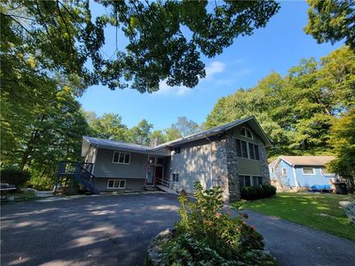 25 Barrett Hill Road, Mahopac, NY, 10541