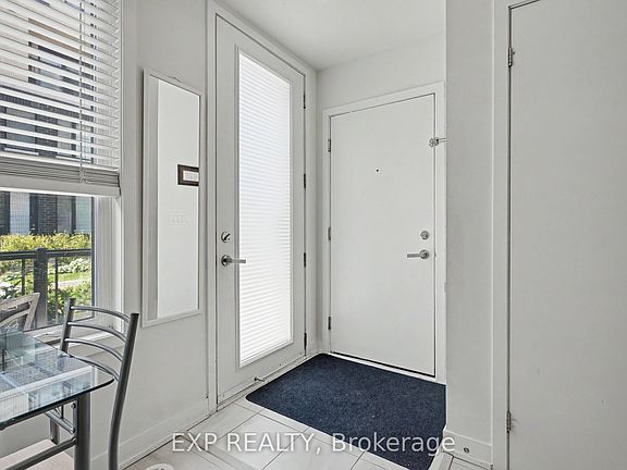 3rd image of 3425 Ridgeway Dr #3