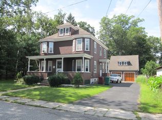 993 Middlesex St, Lowell, MA 01851