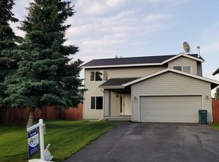 3250 Racquet Cir, Anchorage, AK 99507