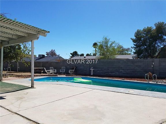 3rd image of 3873 Delling Ct