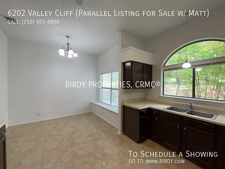6202 Valley Clf — Photo 9
