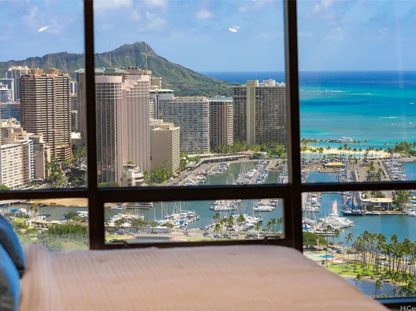 88 Piikoi St APT 4406, Honolulu, HI 96814