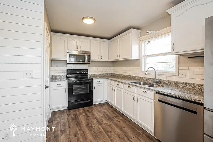 829 Buckhorn Dr — Photo 8