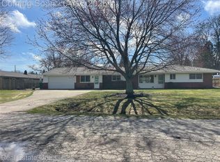 6321 Church St, Clarkston, MI 48346