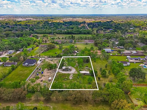 4th image of 6525 Lesiker Rd