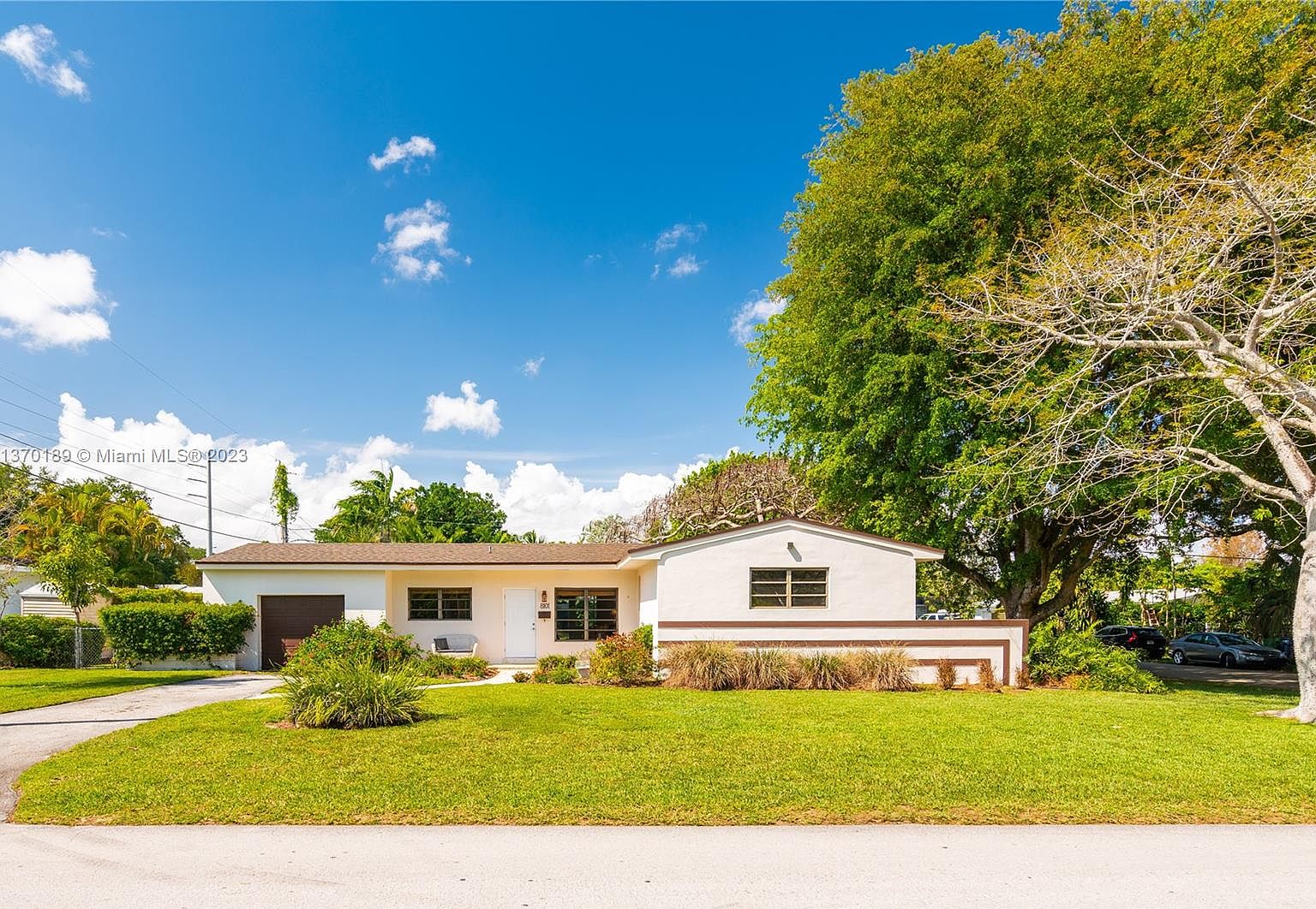 8101 SW 92nd St, Miami, FL 33156 | Zillow