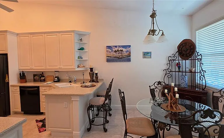 222 Lewis Cir #142 — Photo 8