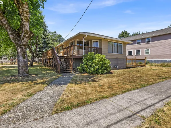 821 Bridge St, Vernonia, OR 97064