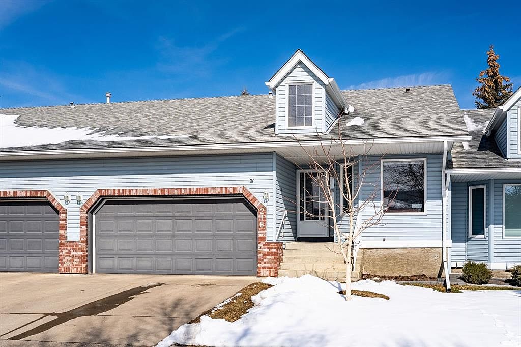 216 S Valley Ridge Hts NW