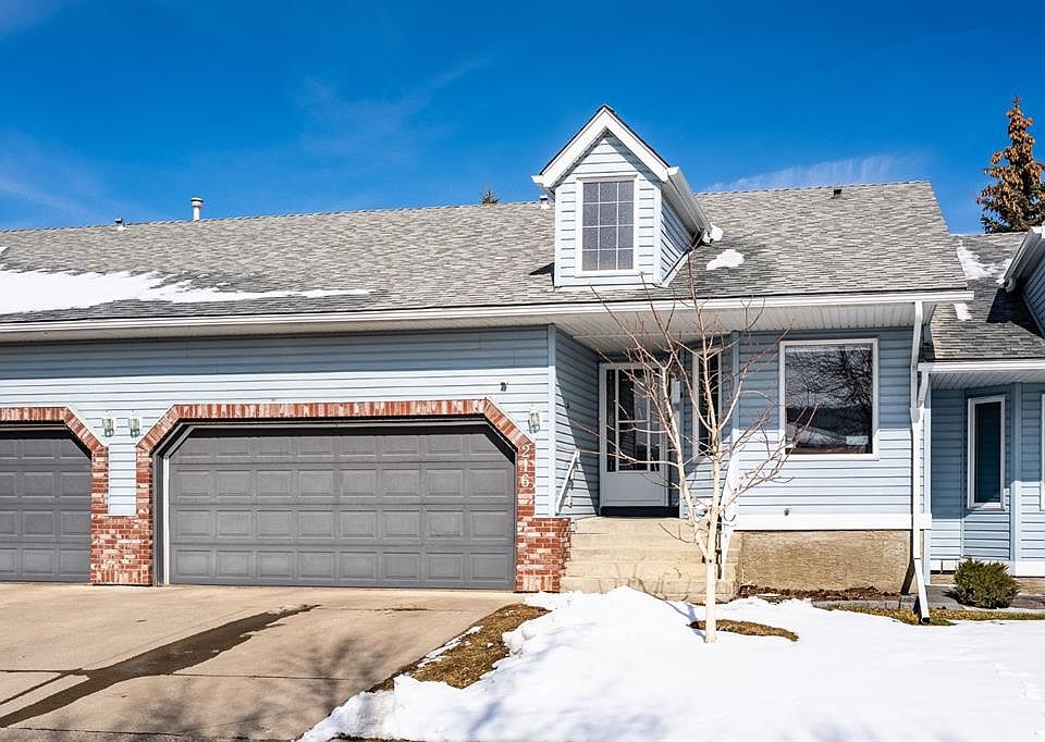 1st image of 216 S Valley Ridge Hts NW