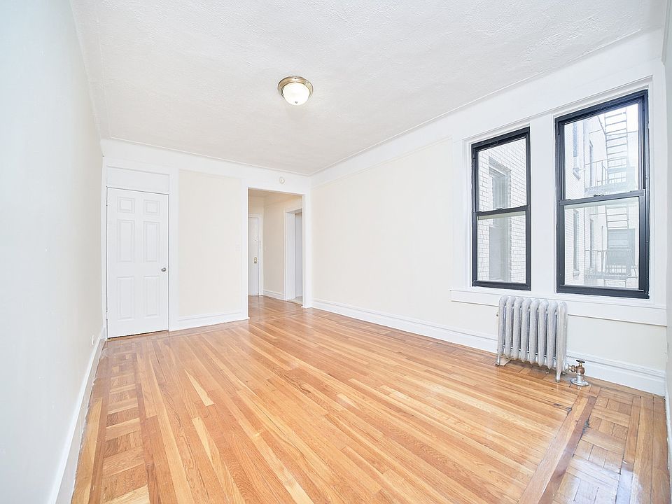 1st image of 222 Seaman Ave APT D6