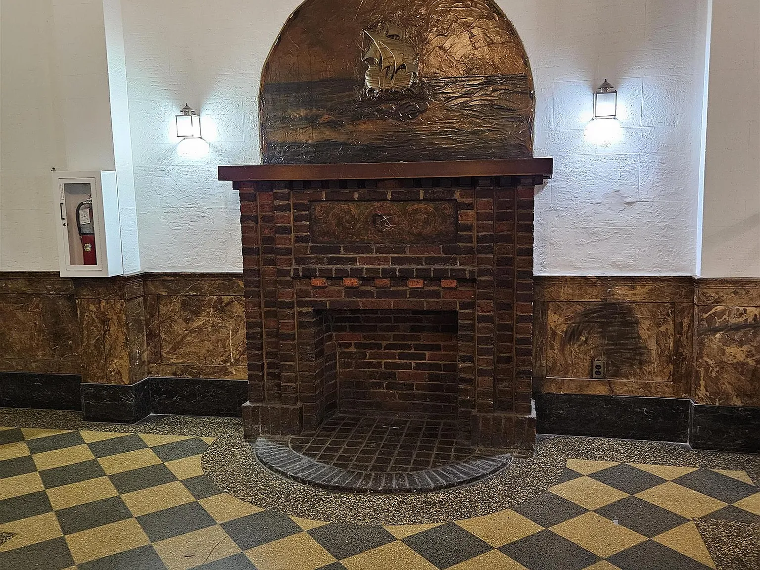 The Madrid — Photo 2