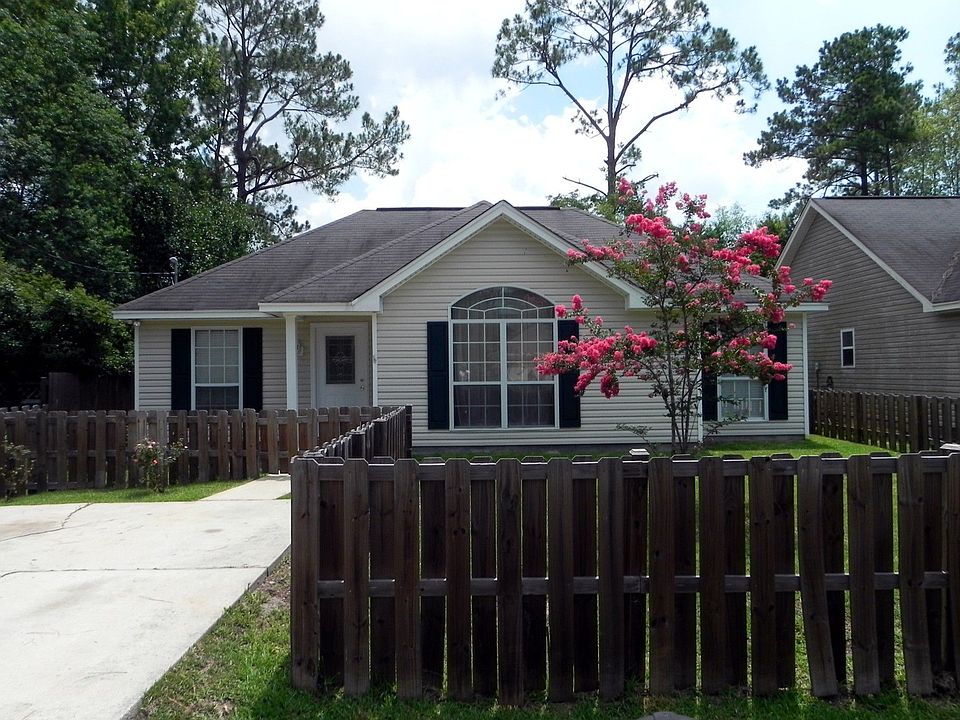 1st image of 57308 Cypress Ave