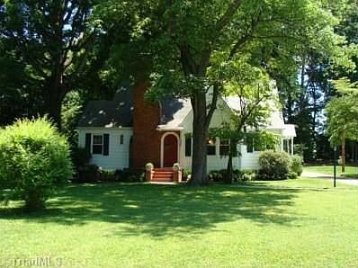 1st image of 2626 Stratford Dr