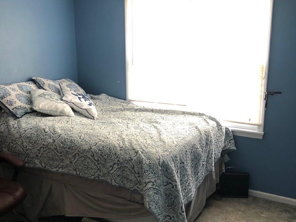 2nd image of 171 Sunshine Dr