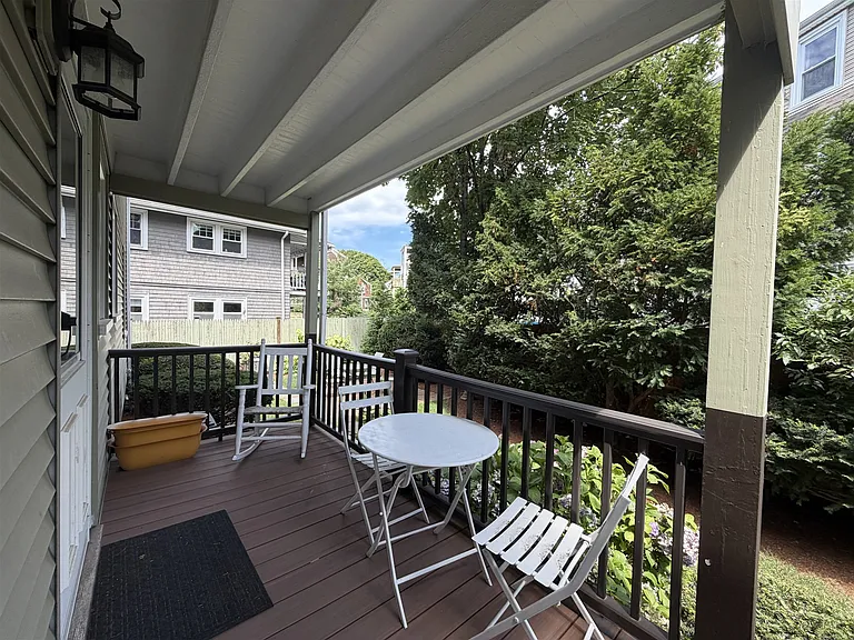 14 Grove St — Photo 13