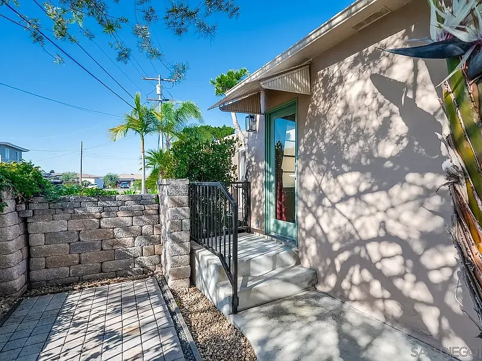 2 bed, 1080 sqft, $3,950 — Photo 4