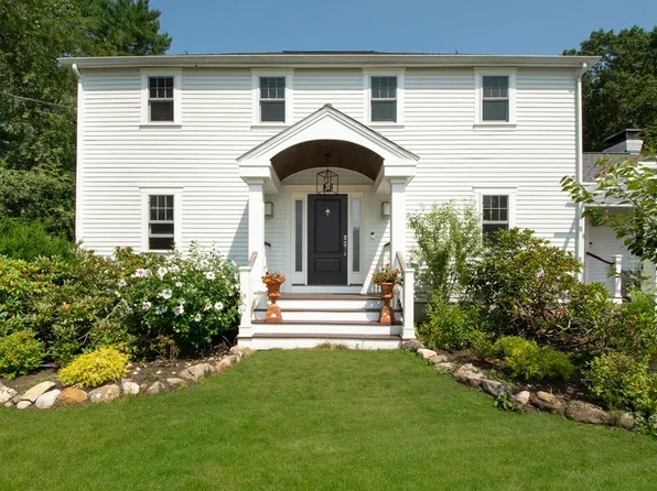 21 Herring Weir Rd, Duxbury, MA 02332