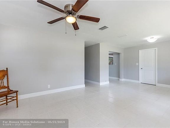4th image of 5950 NE 2nd Ter