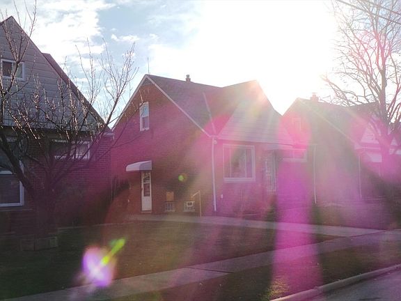 2nd image of 873 E 245th St