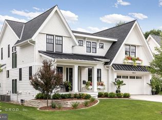 25 Rock Island Rdg, Lake Anna Mineral, VA 23117