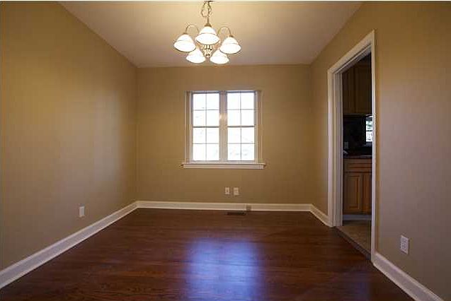 1st image of 3305 Pinewood Ter Ave