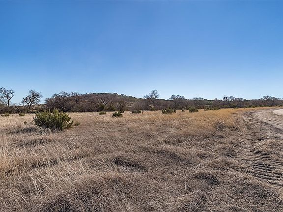 5th image of 25 Hidden Valley Rd