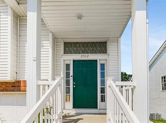 3rd image of 2512/2514 Bent Oak Ct