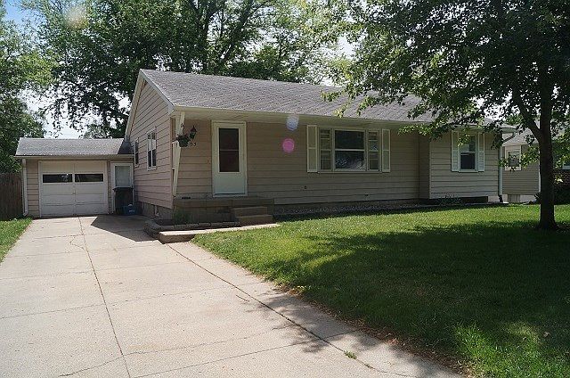 1st image of 803 12th Ave