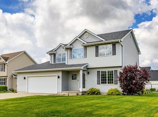 1208 NE Park St, Grimes, IA 50111