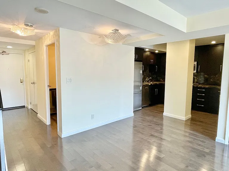 1177 California St #1132 — Photo 15