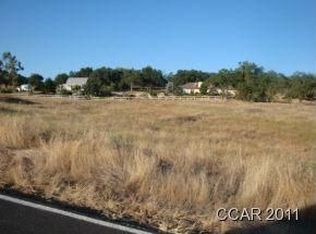 5200 Cox Dr, Valley Springs, CA 95252