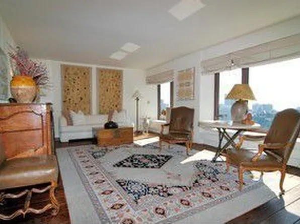 161 E Chicago Ave APT 39C, Chicago, IL 60611