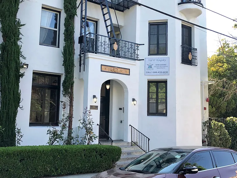 Val D' Kingsley LLC — Photo 3