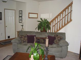 1222 7th St SE APT K, Puyallup, WA 98372