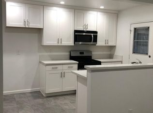 319 Mariposa Ave APT A, Sierra Madre, CA 91024